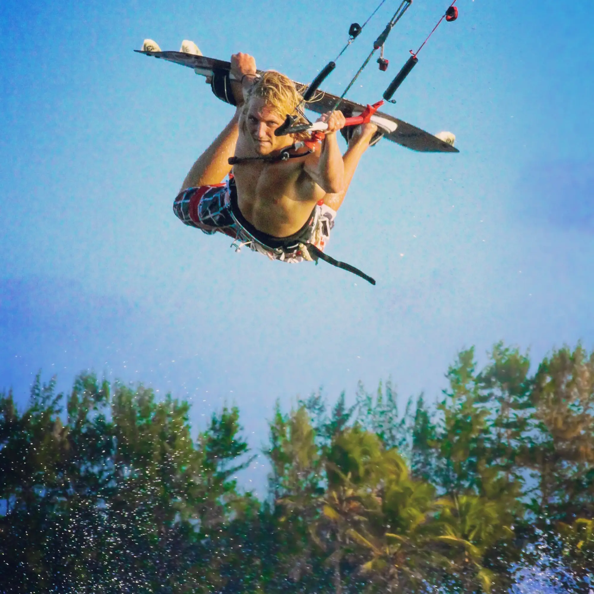 Kiteboarding at Matheson Hammock